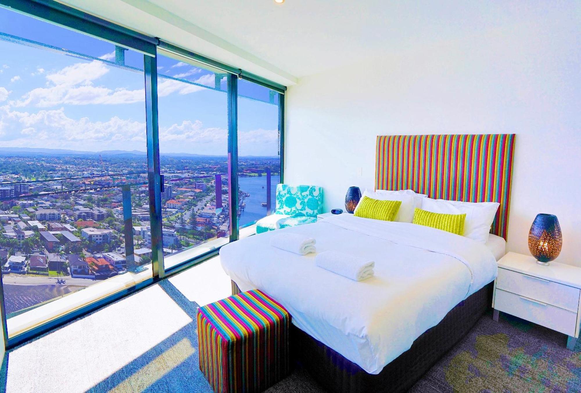 Circle On Cavill Surfers Paradise Apartments-Holiday Paradise Gold Coast Bilik gambar