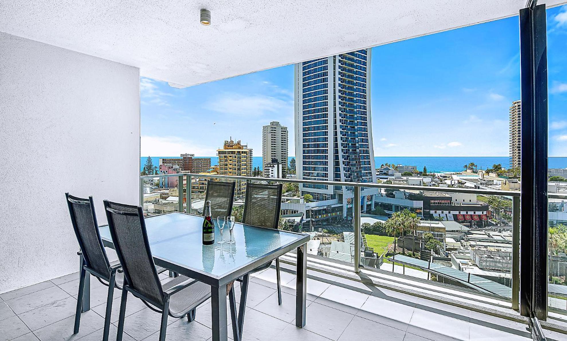 Circle On Cavill Surfers Paradise Apartments-Holiday Paradise Gold Coast Bilik gambar